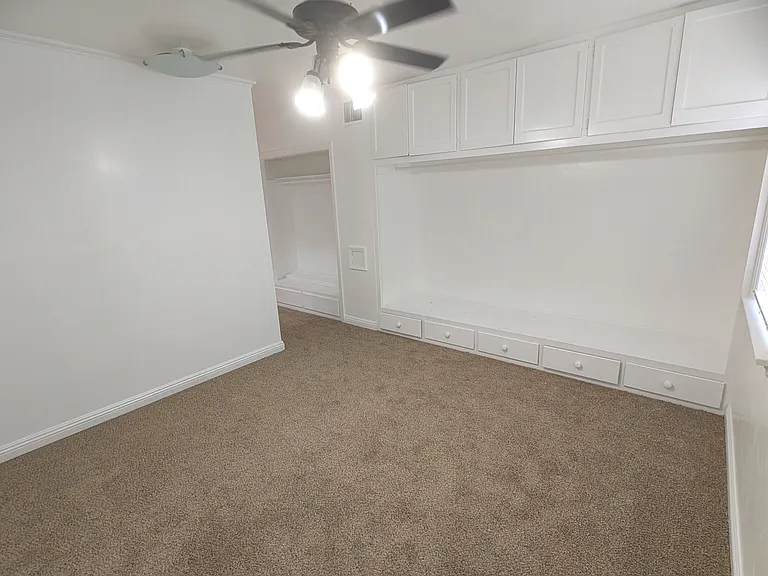 2401 Lomita Verde Dr — Photo 21