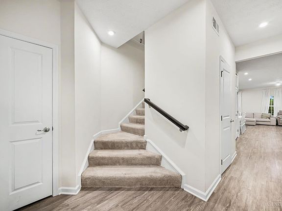 5th image of 7938 Pinnacle Point Dr