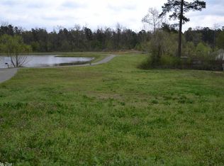 18 Waters Edge Dr, Little Rock, AR 72204