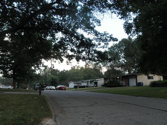 4th image of 10276 Dacey Dr