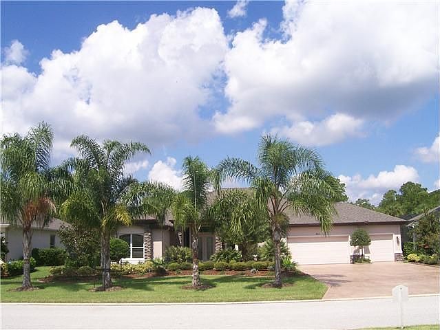 1st image of 995 Stone Lake Dr