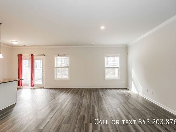 3rd image of 316 Torslanda Ln