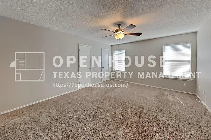 4066 Tulip Tree Dr — Photo 9