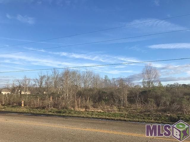 2nd image of 7915 Mickens Rd