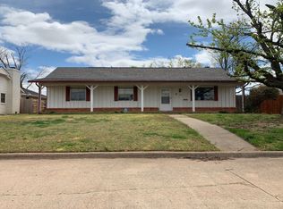 1516 Barclay Rd, Oklahoma City, OK 73120
