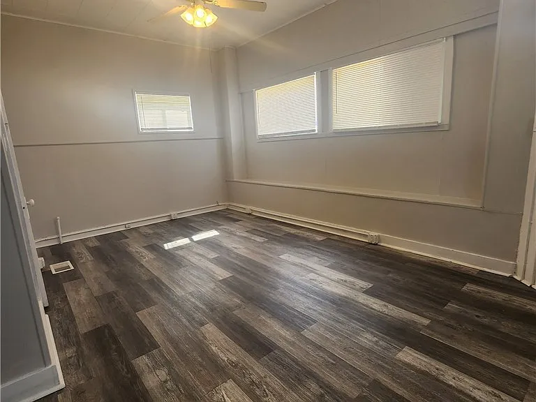 6128 Lausche Ave #1 — Photo 2