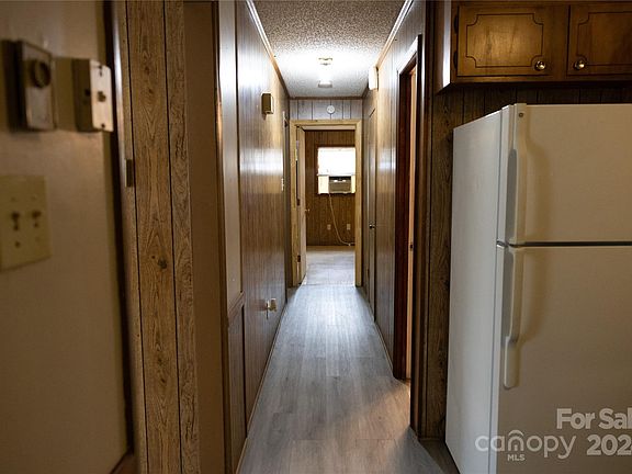 5th image of 1124 Balthis Dr