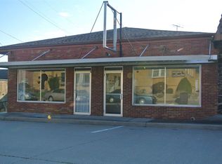 15 S Jackson St, Perryville, MO 63775