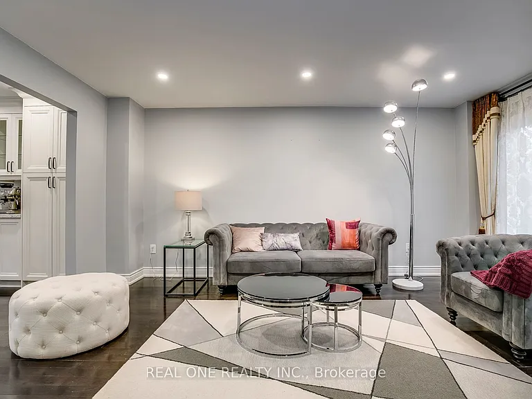 2020 Gander St — Photo 6