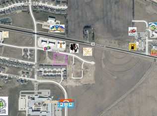 1705 Patton Dr, Mahomet, IL 61853