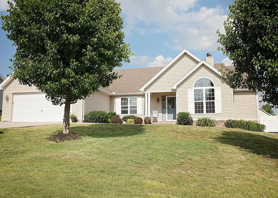 1st image of 2510 Magnolia Ct