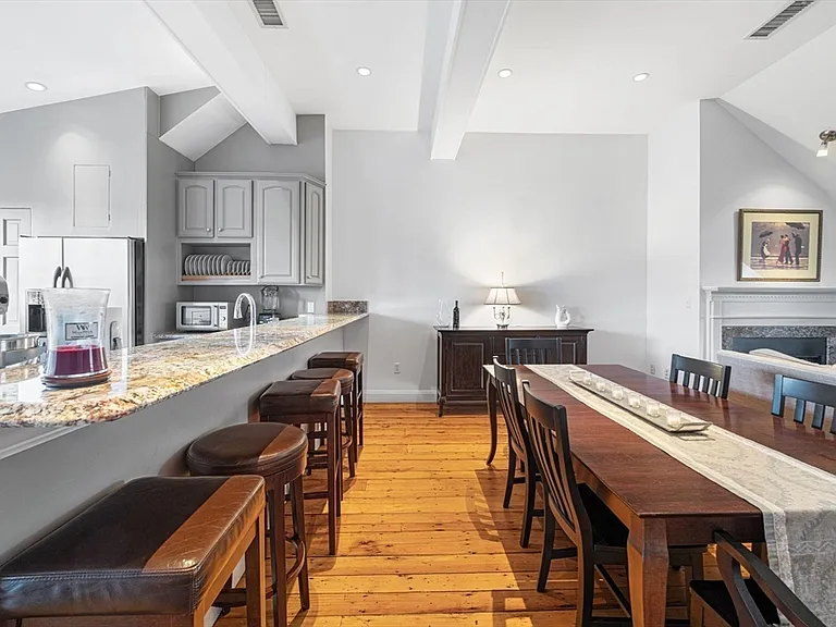 59 Rutland St #3 — Photo 6