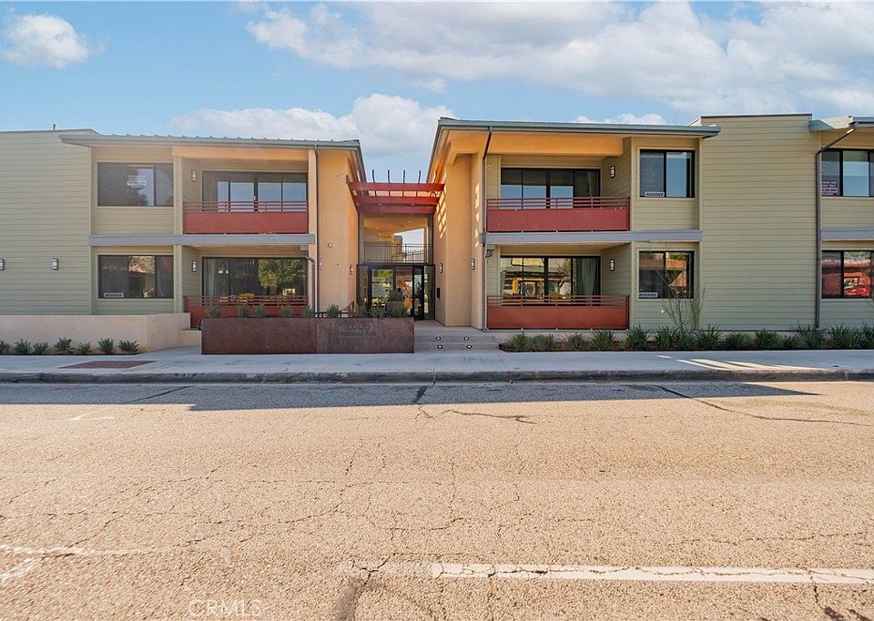 1st image of 2608 Honolulu Ave #310