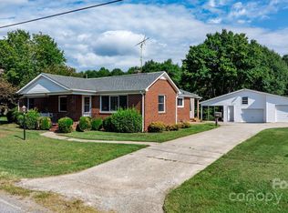 4526 Wike Rd, Granite Falls, NC 28630