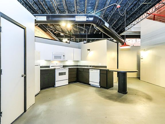 2nd image of 1401 Avenue J APT 1608