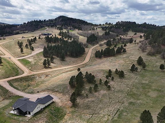 5th image of 2 Prairie View Loop