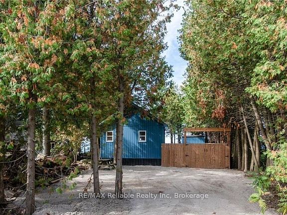 4th image of 79265 Fuller Dr