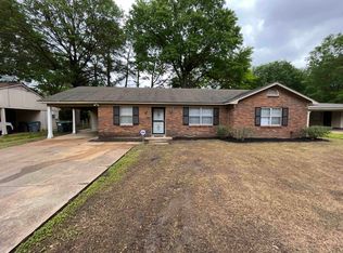 3400 Clearbrook St, Memphis, TN 38118