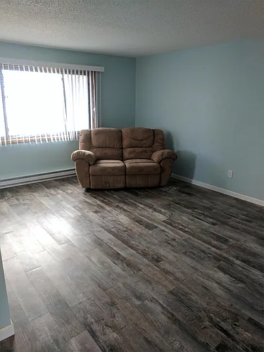 108 Hager Ave Photo 1