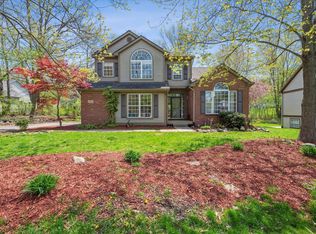 2750 Court Ln S, Howell, MI 48843