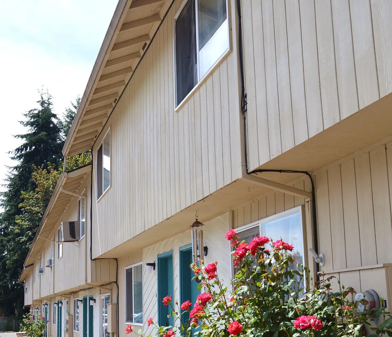 Arrowsmith Apartments — Photo 4