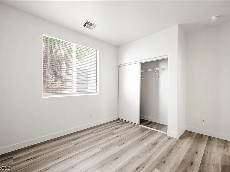 5618 Indian Springs St — Photo 24