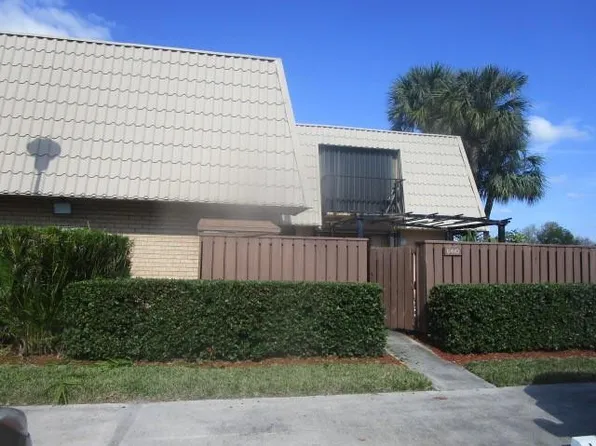 6410 64th Way #6410, West Palm Beach, FL 33409