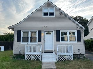 167 Lake Dr, Wyandanch, NY 11798