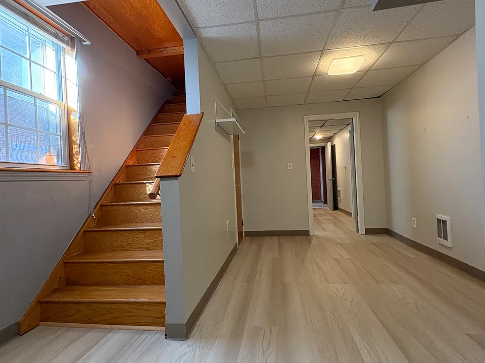 397 Boylston St #3