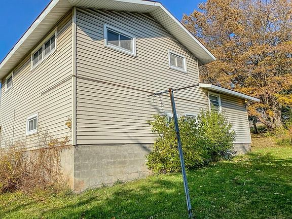2nd image of 239 Luddington St