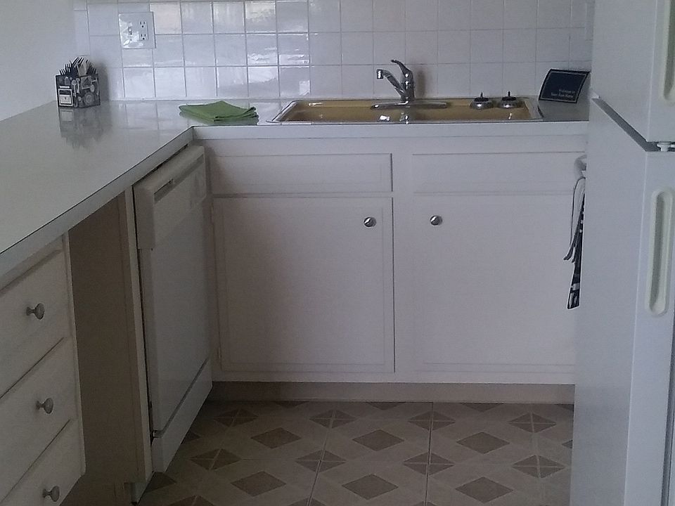 2nd image of 2217 Tower Blvd APT 904