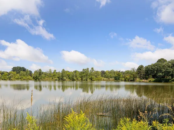 6716 Point Dr, Edina, MN 55435