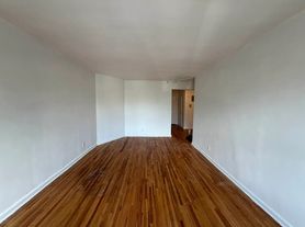 150 W End Ave