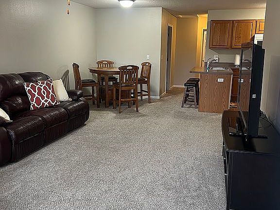 5th image of 514 E Olive St APT 509