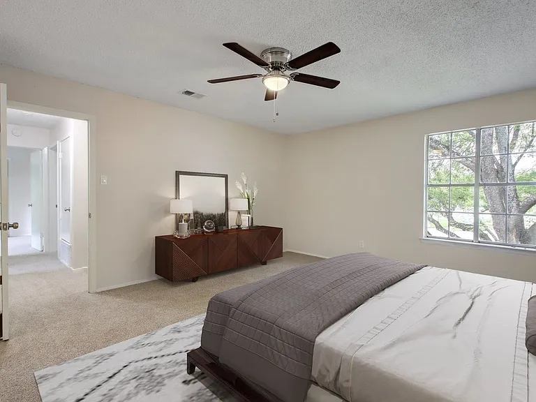13185 Mill Stone Dr — Photo 17