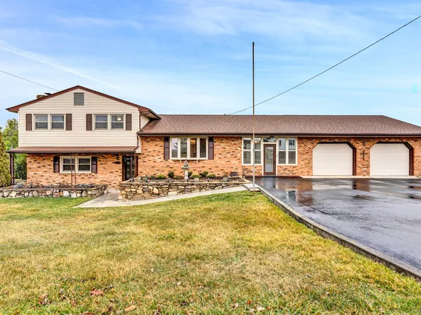 164 Dawnridge Ln, Troutville, VA 24175