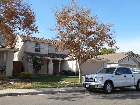 3rd image of 1110 Kestrel Dr