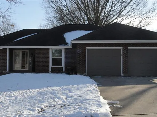 16913 E 36th St S, Independence, MO 64055