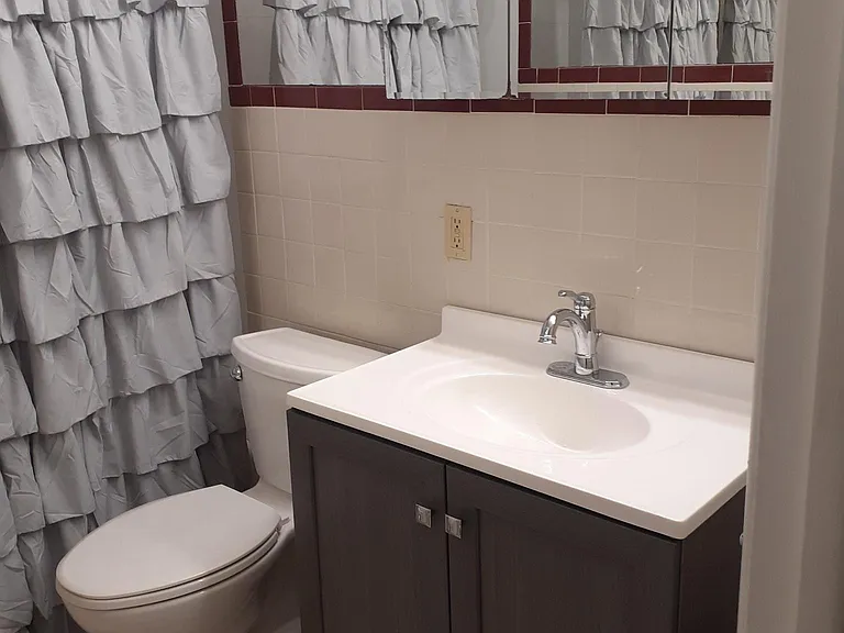 3532 S Everett St — Photo 10