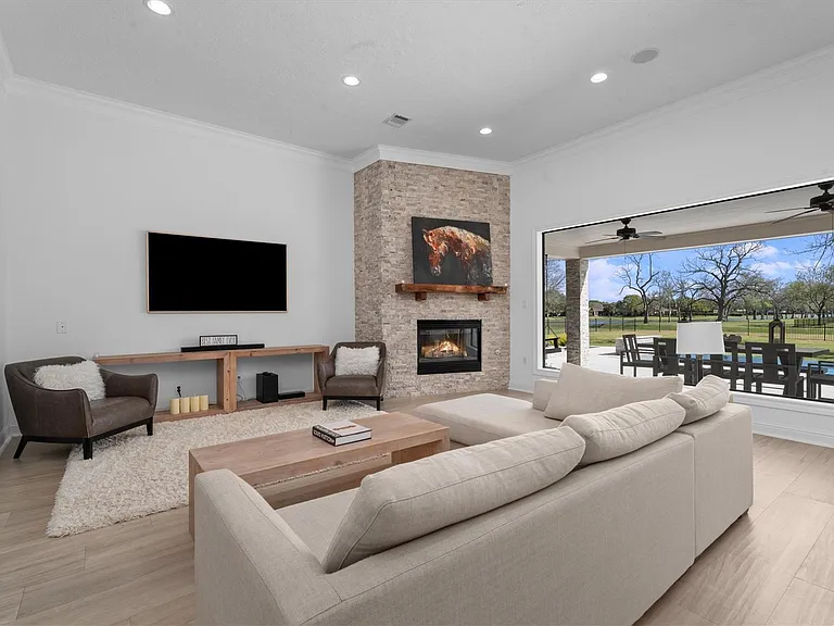 2703 Cavallo Pass — Photo 17