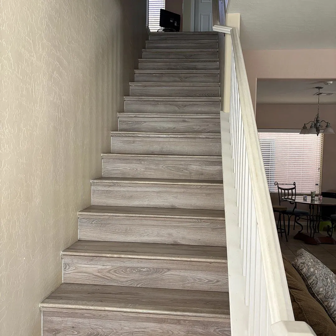 Spacious 3 Bed, 2.5 Bath Home in Gated Versante Community — Photo 4