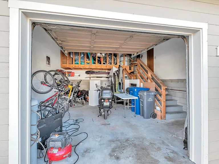 18 Carriage Ln — Photo 17