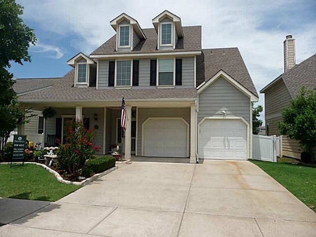 1st image of 1113 Oakcrest Dr