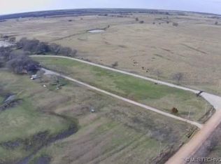 101 New Hope Rd, Marietta, OK 73448