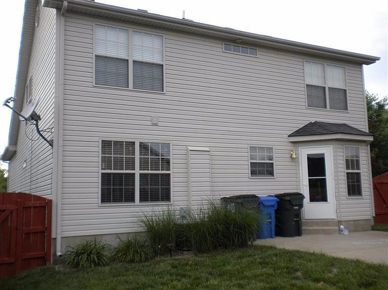 2nd image of 140 Black Water Ln