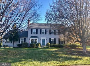 310 Shropshire Dr, West Chester, PA 19382