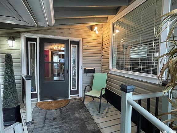 2nd image of UNIT 65-1035 Boychuk DRIVE