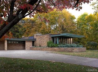 1222 W Cape Rock Dr, Cape Girardeau, MO 63701