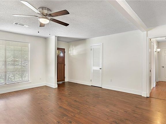 2nd image of 244 Robinhood Dr