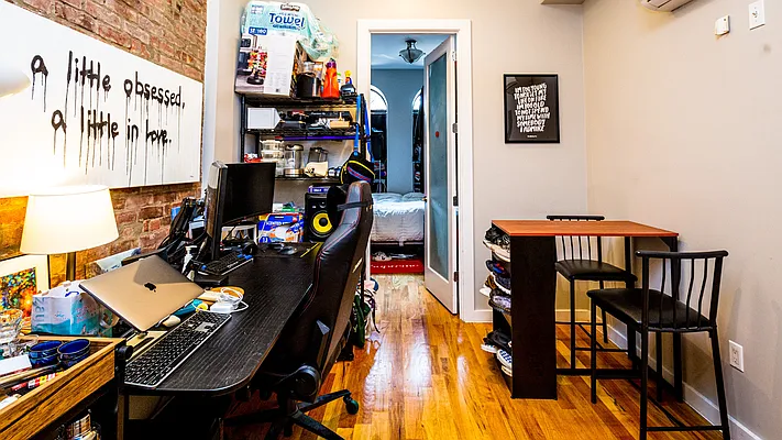 Rented by Nooklyn NYC LLC | media 35